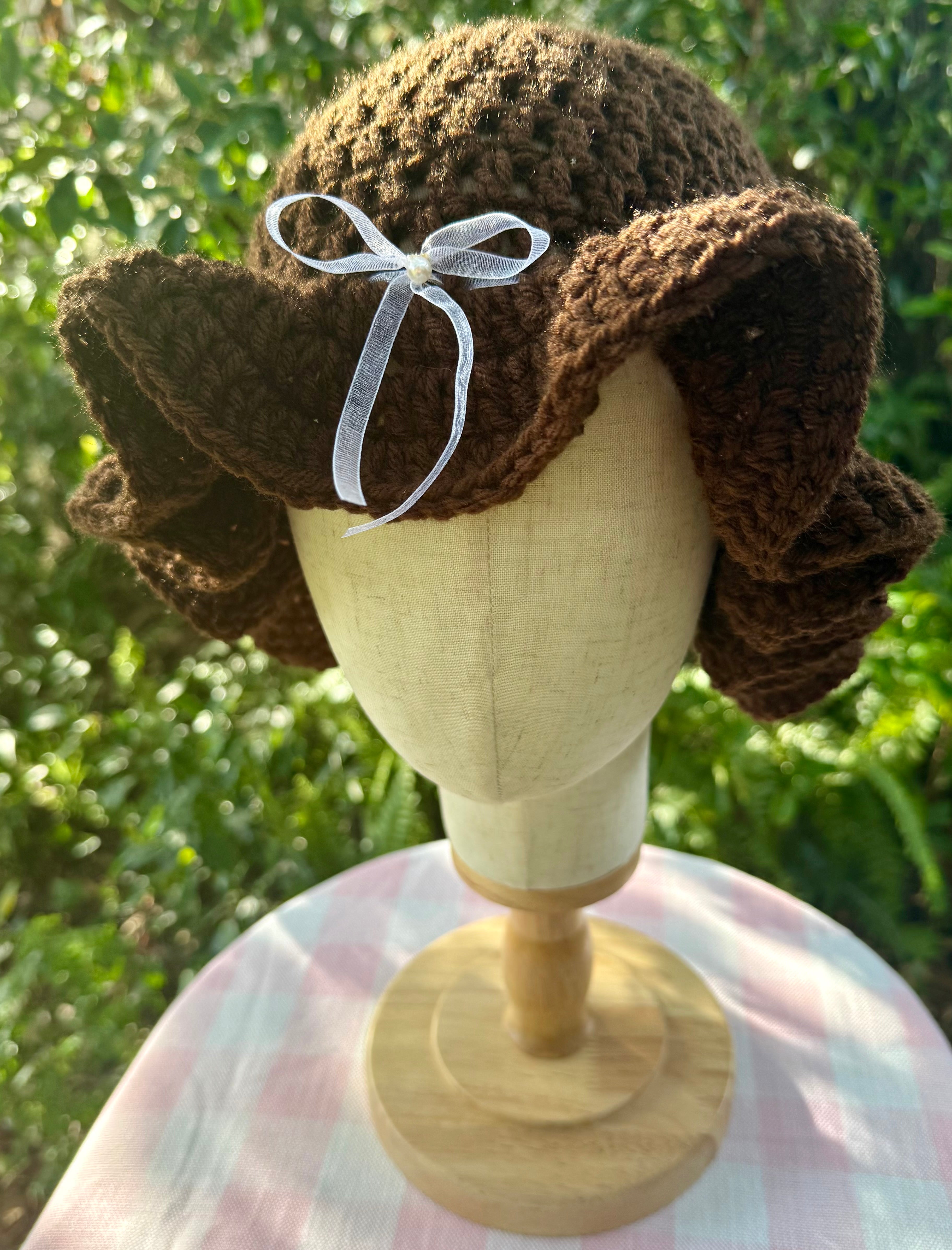Cocoa Ruffle Hat