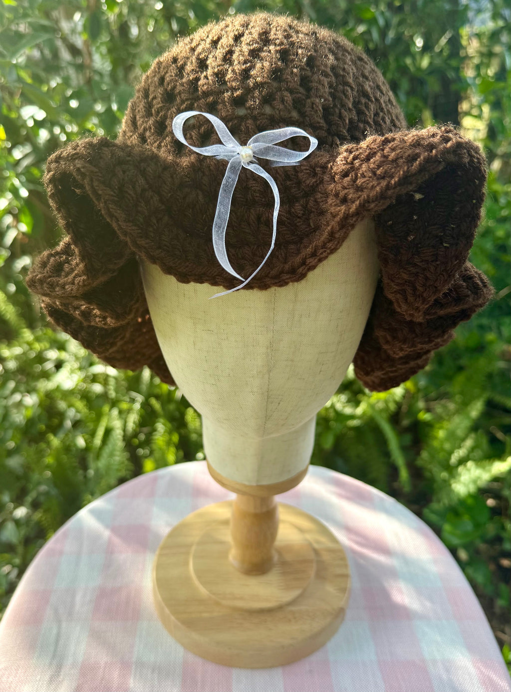Cocoa Ruffle Hat