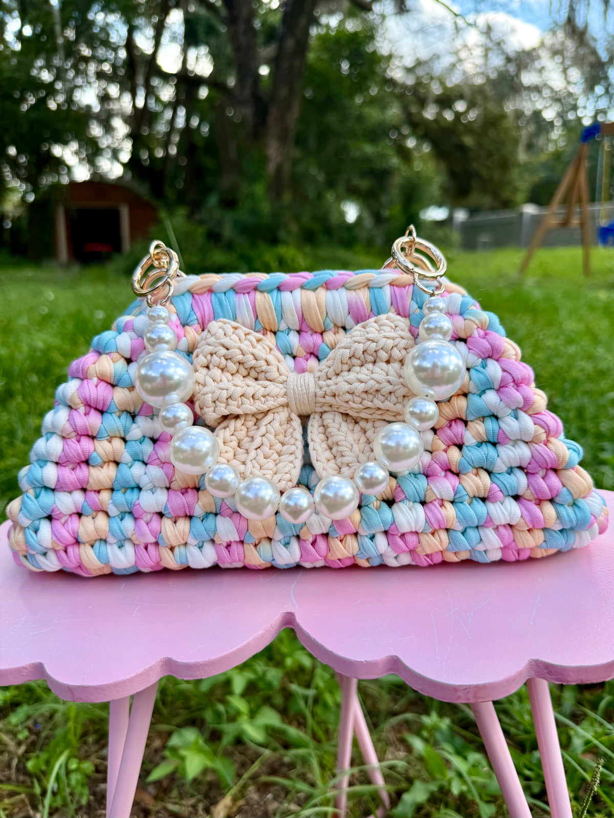 Sugar Bow Kiss Lock