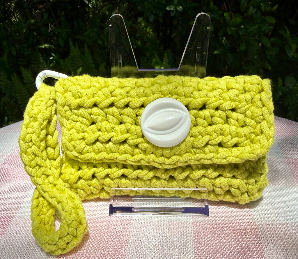 Green Wrist Wallet