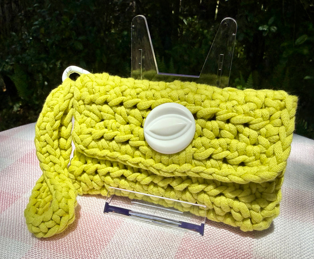 Green Wrist Wallet